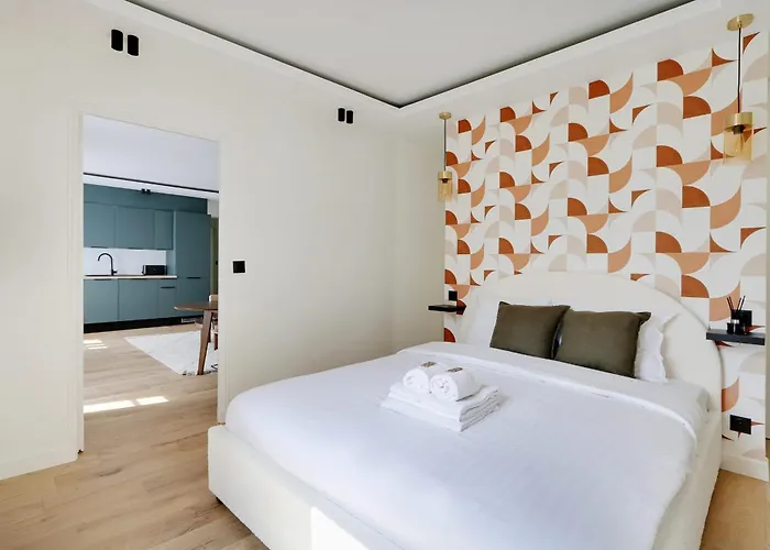 13 - Beautiful L013 *